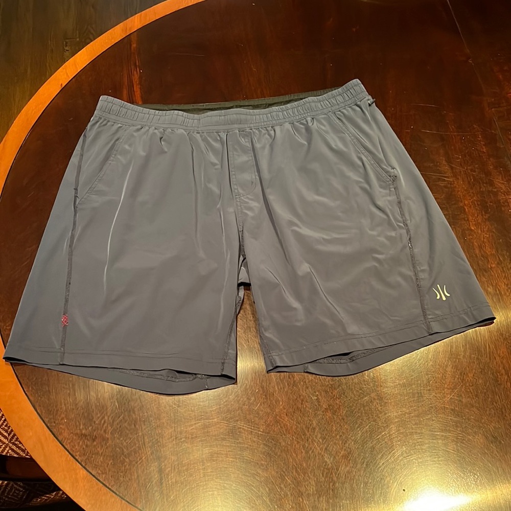 Rhône Athletic Shorts Size XXL
